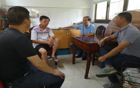 講原則、講擔(dān)當(dāng)、講奉獻(xiàn)，爭(zhēng)當(dāng)弘揚(yáng)正能量的典型 ---宣傳學(xué)習(xí)王德林同志的先進(jìn)事跡